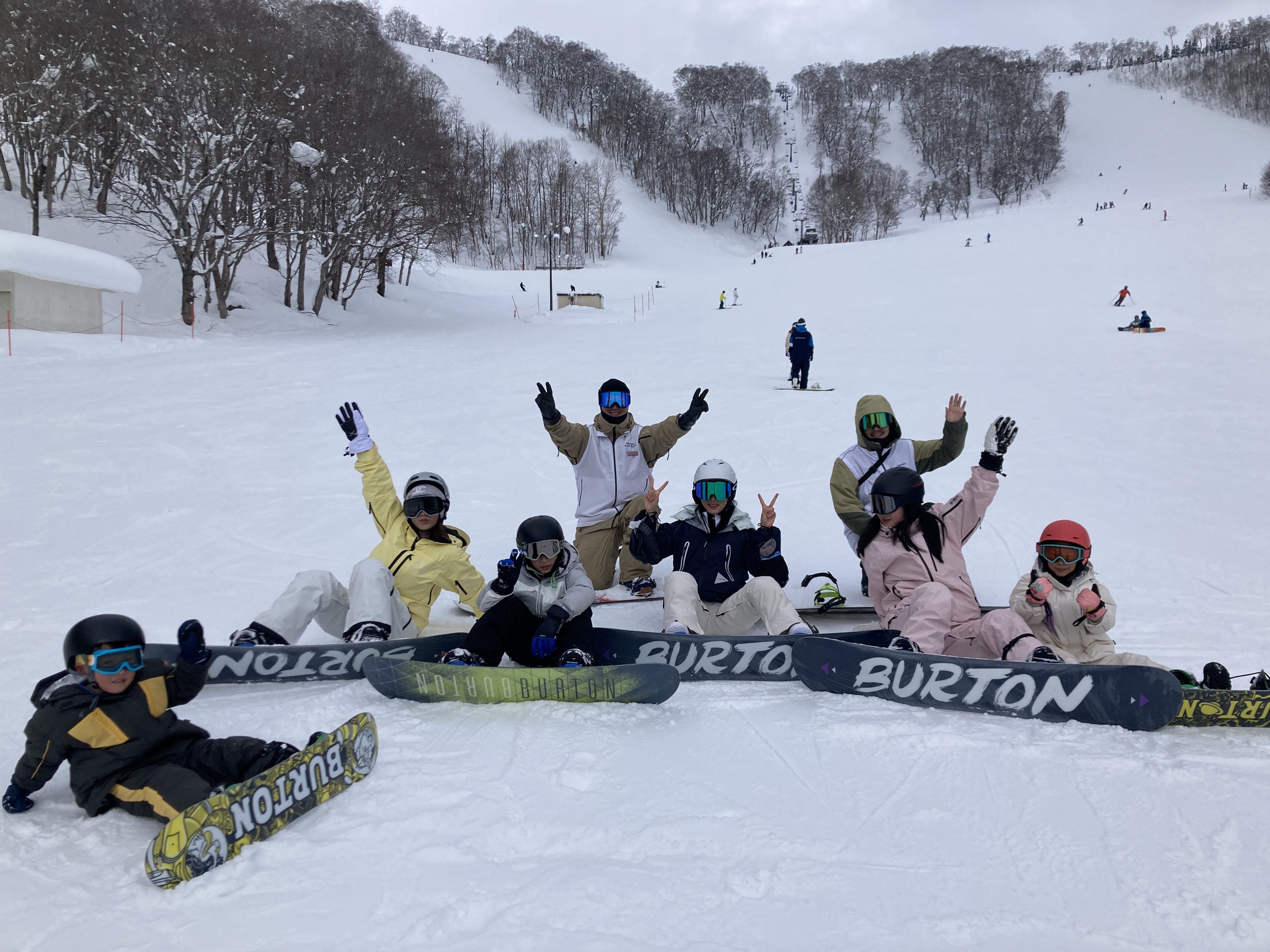 北海道ルスツ公認スキースノーボードスクールのサムライスノーコンシェルジュのサービス